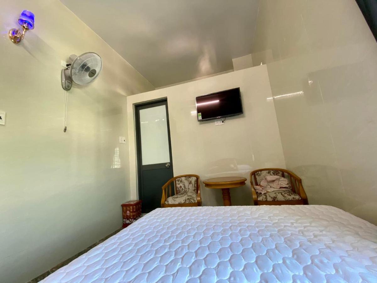 Nha Nghi Duy Tan Motel 140 Nguyen Du 0353007568 Quảng Ngãi Exterior foto