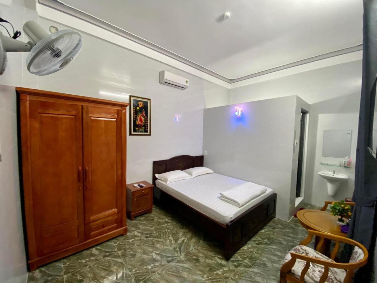 Nha Nghi Duy Tan Motel 140 Nguyen Du 0353007568 Quảng Ngãi Exterior foto